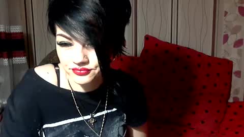 black_hot_01 online show from 01.10.25