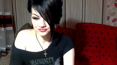 black_hot_01 online show from 01.14.25