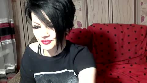 black_hot_01 online show from 01.23.25