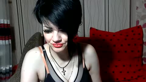 black_hot_01 online show from 01.25.25