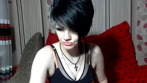 black_hot_01 online show from 01.25.25