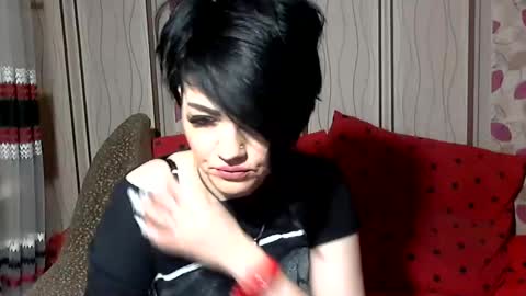 black_hot_01 online show from 01.28.25