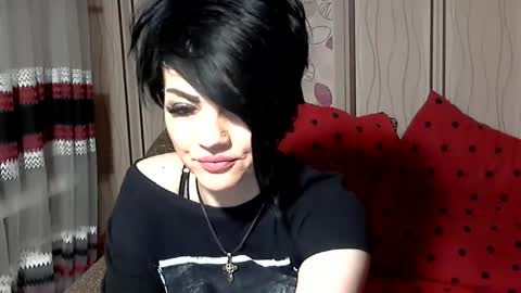 black_hot_01 online show from 01.28.25