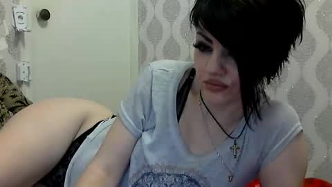 black_hot_01 online show from 02.03.25