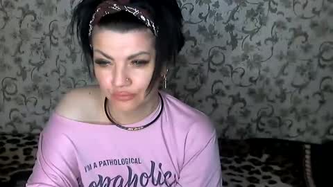 black_hot_01 online show from 09.27.25