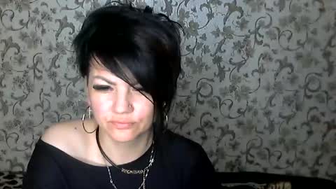 black_hot_01 online show from 10.20.25