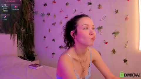 Jenny online show from 03.12.26