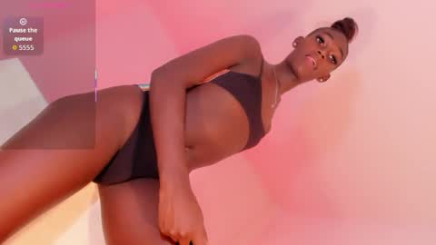 Snapshot of black_kimberly chatting on 05.31.26 black_kimberly online show from 05.31.26