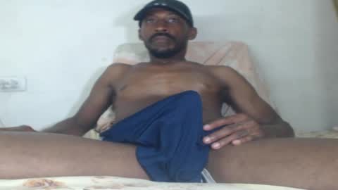 Snapshot of black_latin2728 chatting on 02.18.25 alexander online show from 02.18.25