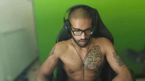 Master online show from 02.04.25