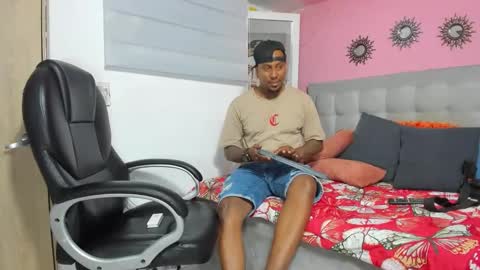B L A C K M E N online show from 06.09.26