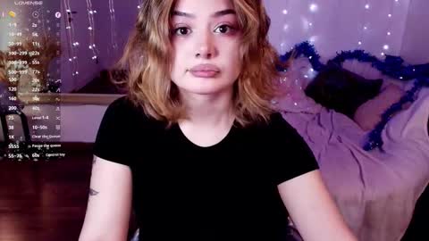 Snapshot of black_pant3r chatting on 12.14.25 Mon Mon online show from 12.14.25