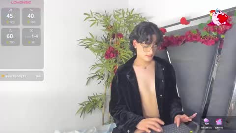 B L A C K  R O S E  online show from 03.12.25