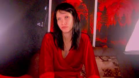 Snapshot of black_sswan chatting on 11.08.25 Kristin online show from 11.08.25