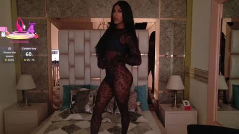 Nina online show from 04.12.26