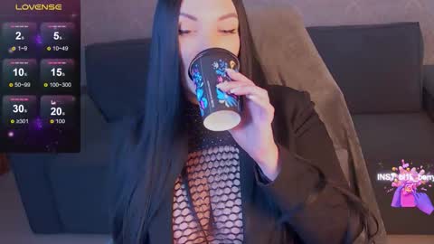 Snapshot of blackberry_star chatting on 11.29.25 blackberry_star online show from 11.29.25