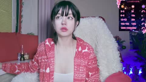 Snapshot of blackberrybae chatting on 12.26.24 Berry online show from 12.26.24