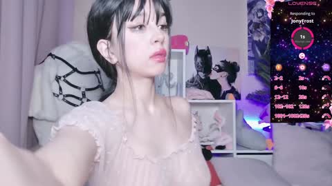 Snapshot of blackberrybae chatting on 01.27.25 Berry online show from 01.27.25