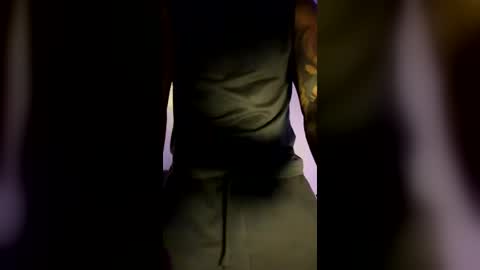 Snapshot of blackboy2874 chatting on 06.19.26 DWAYNE BELL online show from 06.19.26