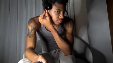 BlackBullTitus online show from 09.10.25