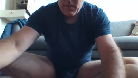 Snapshot of blackdog71 chatting on 01.10.25 blackdog71 online show from 01.10.25