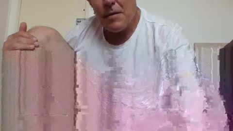 Snapshot of blackdog71 chatting on 02.04.25 blackdog71 online show from 02.04.25