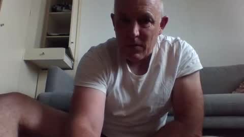 Snapshot of blackdog71 chatting on 03.02.25 blackdog71 online show from 03.02.25