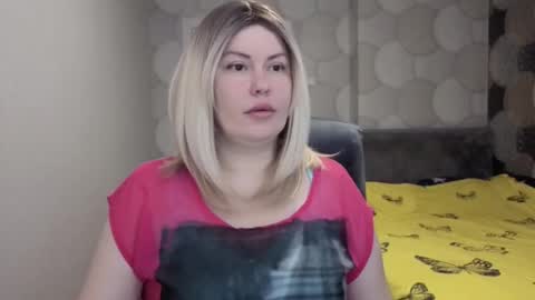 Snapshot of blackeyes11 chatting on 11.29.25 blackeyes11 online show from 11.29.25