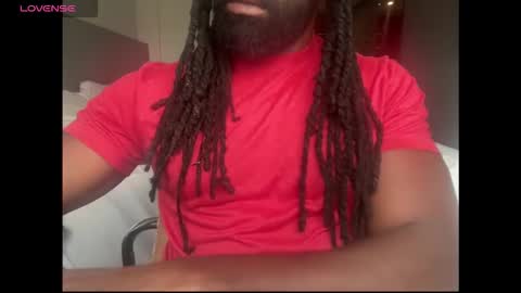 Snapshot of blackmuscles77 chatting on 02.21.26 blackmuscles77 online show from 02.21.26