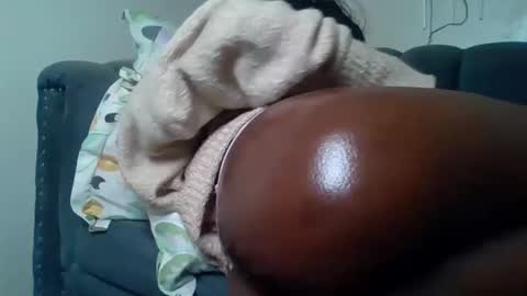 Snapshot of blackprincess25 chatting on 03.05.26 Lorraine online show from 03.05.26