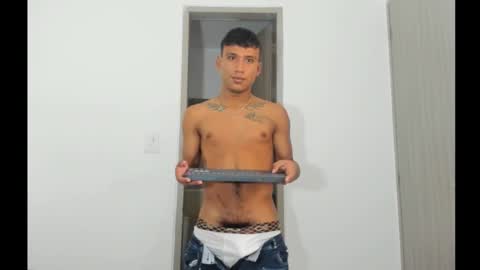 Snapshot of blacksex_boy chatting on 01.16.26 Marlon online show from 01.16.26