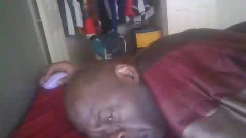 Snapshot of blackteddybear chatting on 03.01.26 blackteddybear online show from 03.01.26