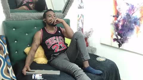 Snapshot of blade_foxx chatting on 01.10.25 Richard online show from 01.10.25