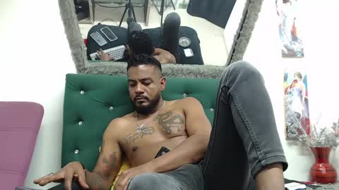 Snapshot of blade_foxx chatting on 01.25.25 Richard online show from 01.25.25