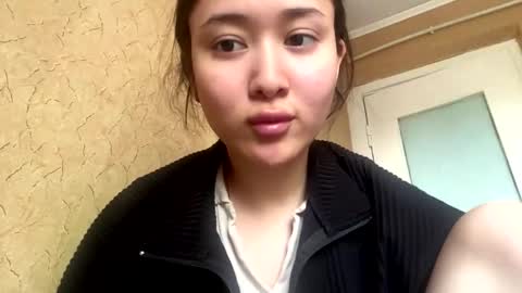 Snapshot of blairstassen chatting on 06.05.26 Mila online show from 06.05.26