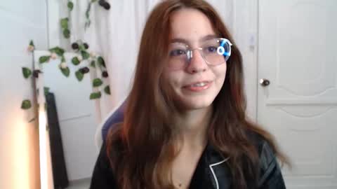 Snapshot of blairvicent chatting on 11.04.25 online show from 11.04.25