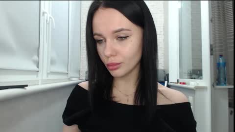 BlairYates online show from 10.18.25