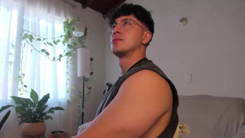 Snapshot of blake_levi chatting on 02.26.26 Blake Levi Independent Model online show from 02.26.26