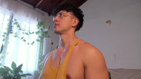 Blake Levi  Independent Model online show from 04.04.26