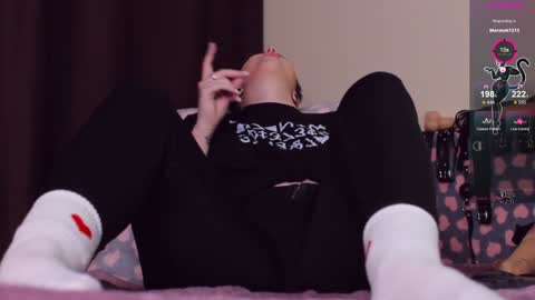 Snapshot of blake_luna chatting on 12.18.24 Britney online show from 12.18.24