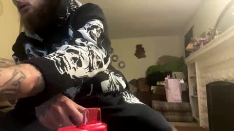 Snapshot of blaket2026 chatting on 11.17.25 blaket2026 online show from 11.17.25