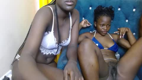  cherry  online show from 10.12.25