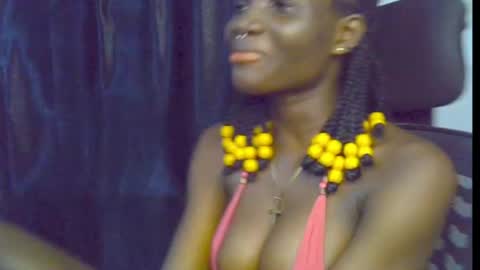 Snapshot of blaq_melanin chatting on 06.21.26 nikky00 online show from 06.21.26