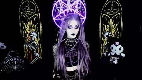 Snapshot of blasphemiangxrl chatting on 02.21.25 online show from 02.21.25