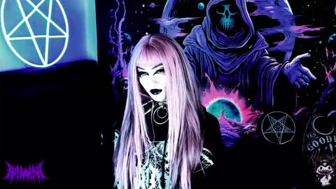 Snapshot of blasphemiangxrl chatting on 03.08.25 online show from 03.08.25