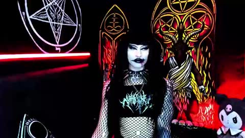 Snapshot of blasphemiangxrl chatting on 09.28.25 online show from 09.28.25