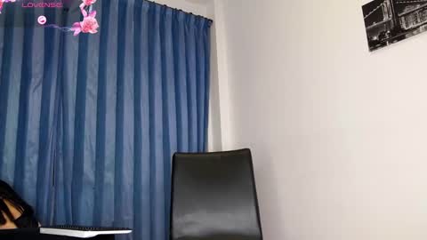 Snapshot of blazeamanda chatting on 02.11.25 Goddess Blaze online show from 02.11.25