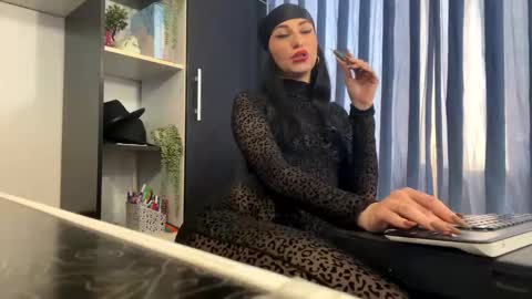 Snapshot of blazeamanda chatting on 10.16.25 Goddess Blaze online show from 10.16.25