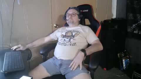 Snapshot of blazingslow chatting on 03.22.26 blazingslow online show from 03.22.26