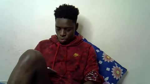 Snapshot of blesse_mixed chatting on 10.27.25 Black brown online show from 10.27.25